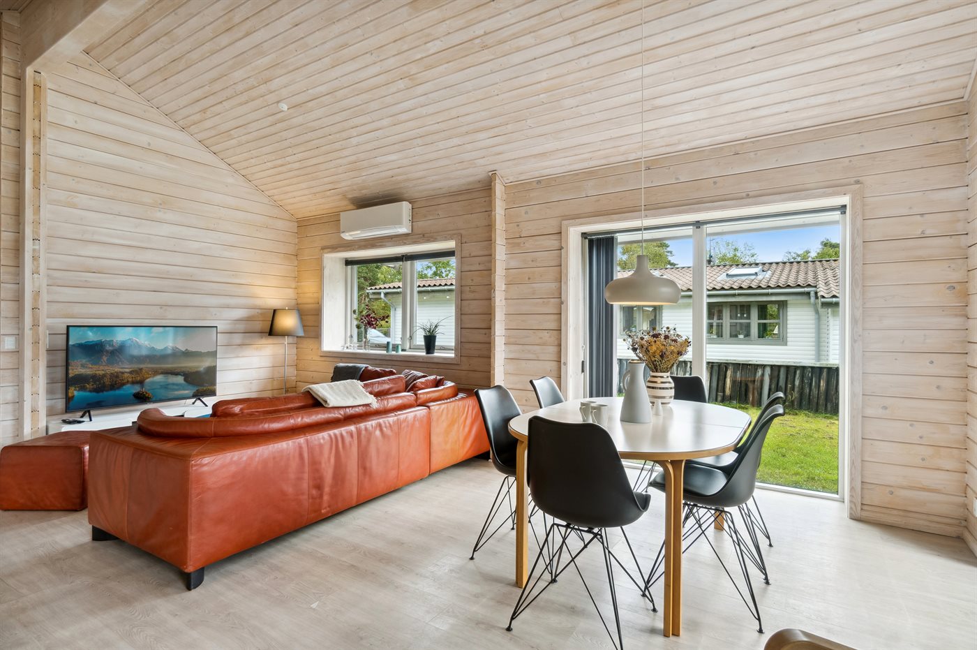 Entspanntes Ferienhaus mit Meerblick in Knebel! - Bild 5