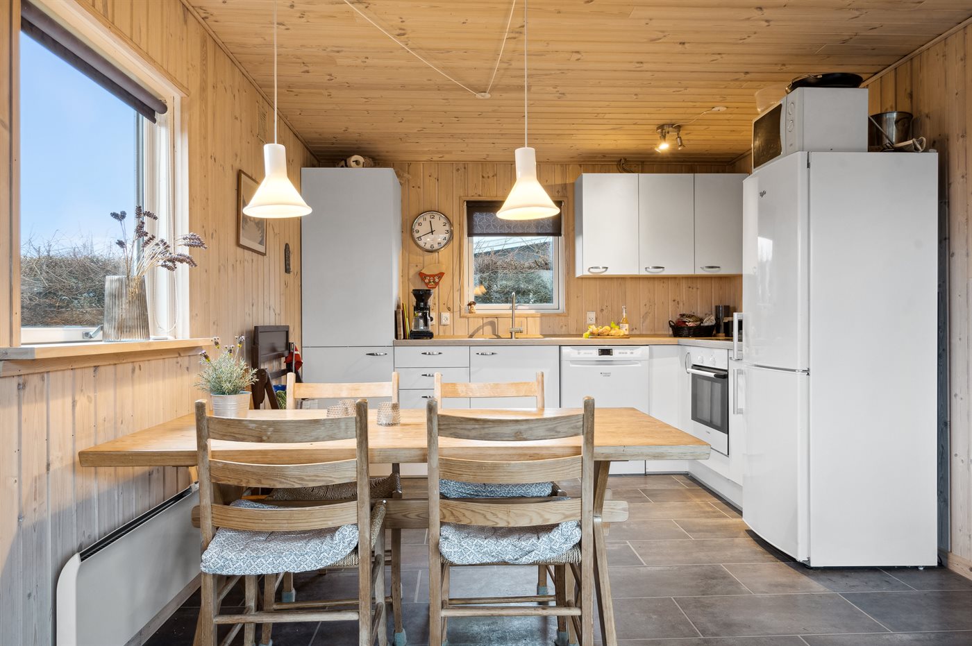 Urlaubstraum am Strand: Gemütliches Ferienhaus in Høll - Bild 4