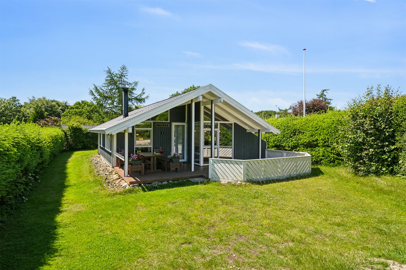 Dein Traumferienhaus in Hvidbjerg – nur 350 m zum Strand!