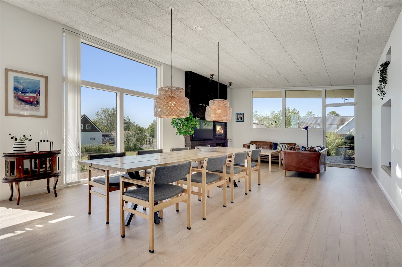 Modernes Strandhaus mit Wellness, Meerblick und großer Terrasse - Bild 4