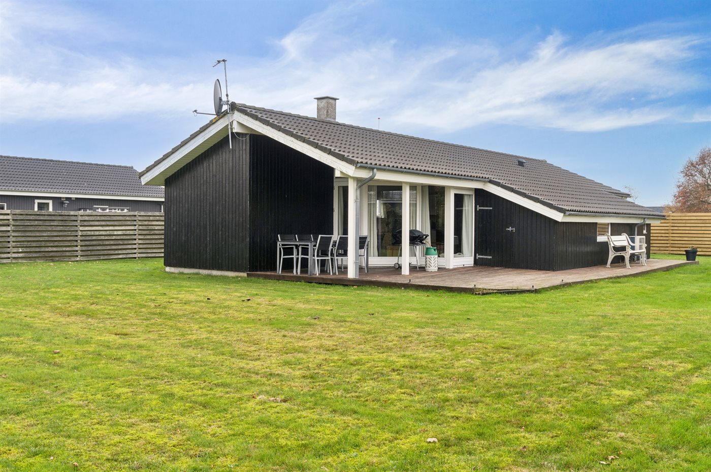 Entspanntes Ferienhaus mit Sauna & Meerblick am Hvidbjerg Strand