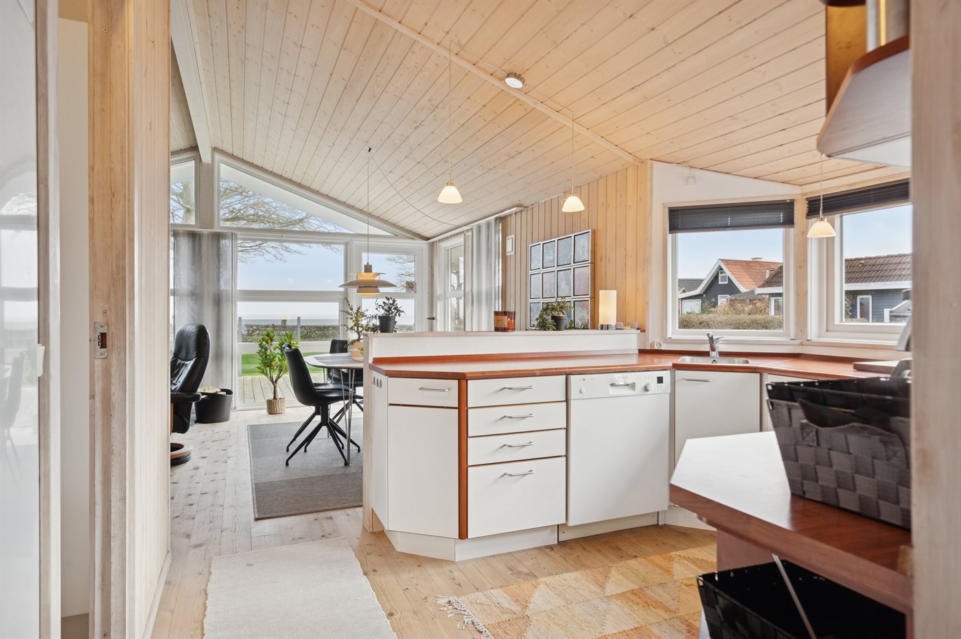 Wohlfühlhaus mit Meerblick & Sauna – 50 m zum Hvidbjerg Strand - Bild 5