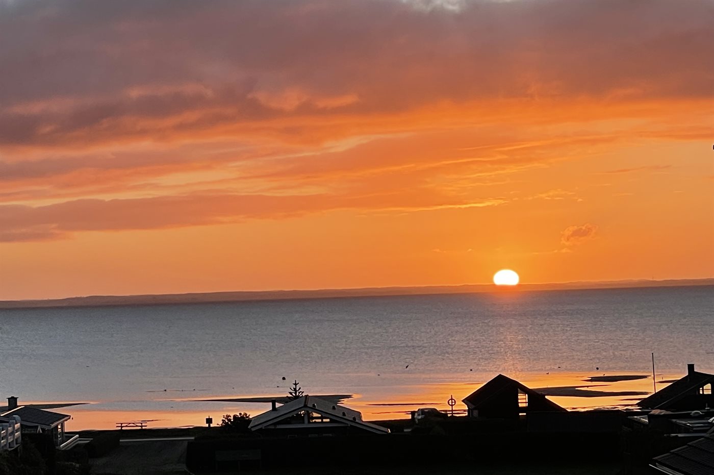 Urlaubstraum in Bjert: Strandnähe, Sauna und Meerblick! - Bild 2