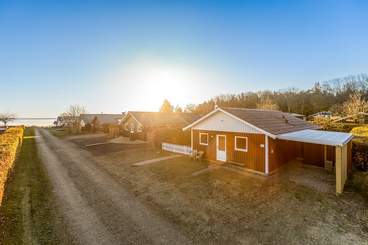 Strandnahes Ferienhaus mit Sauna und Kamin in Binderup - Bild 2