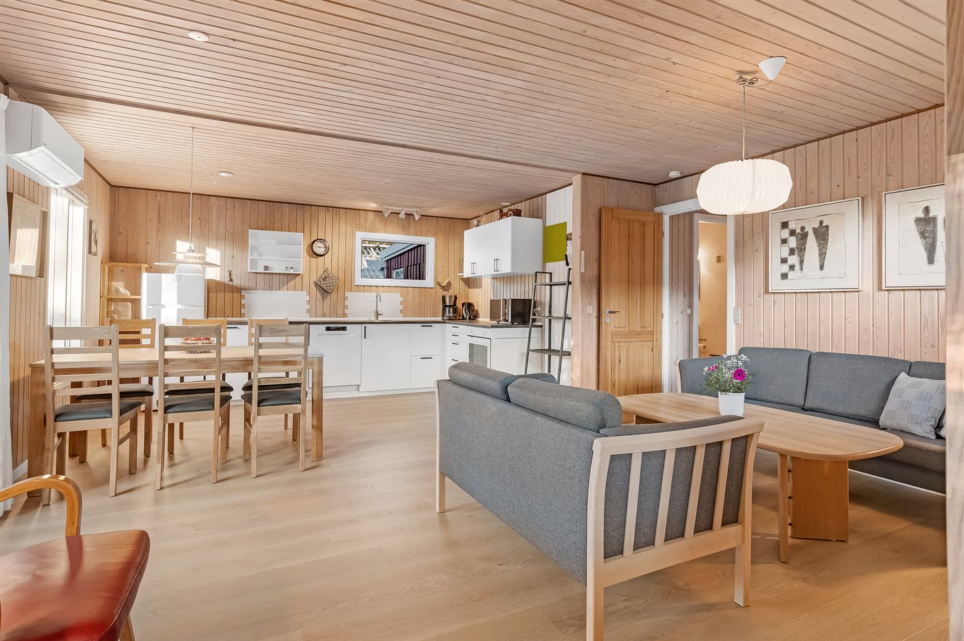 Strandnahes Ferienhaus mit Sauna und Kamin in Binderup - Bild 3