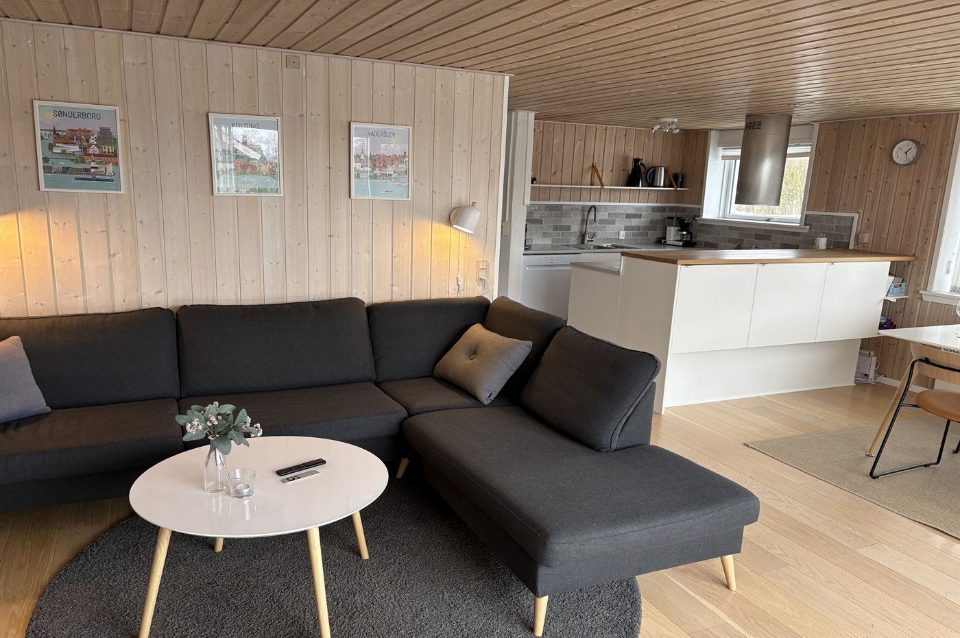 Erholsames Ferienhaus mit Whirlpool nur 500 m zum Strand - Bild 4