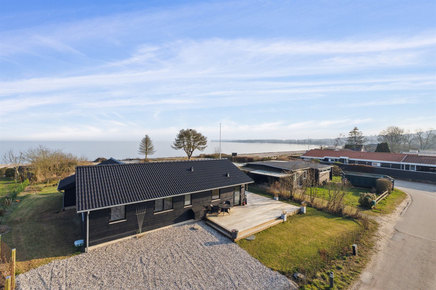 Neues Ferienhaus mit Meerblick, Sauna & Strand direkt vor der Tür - Bild 2