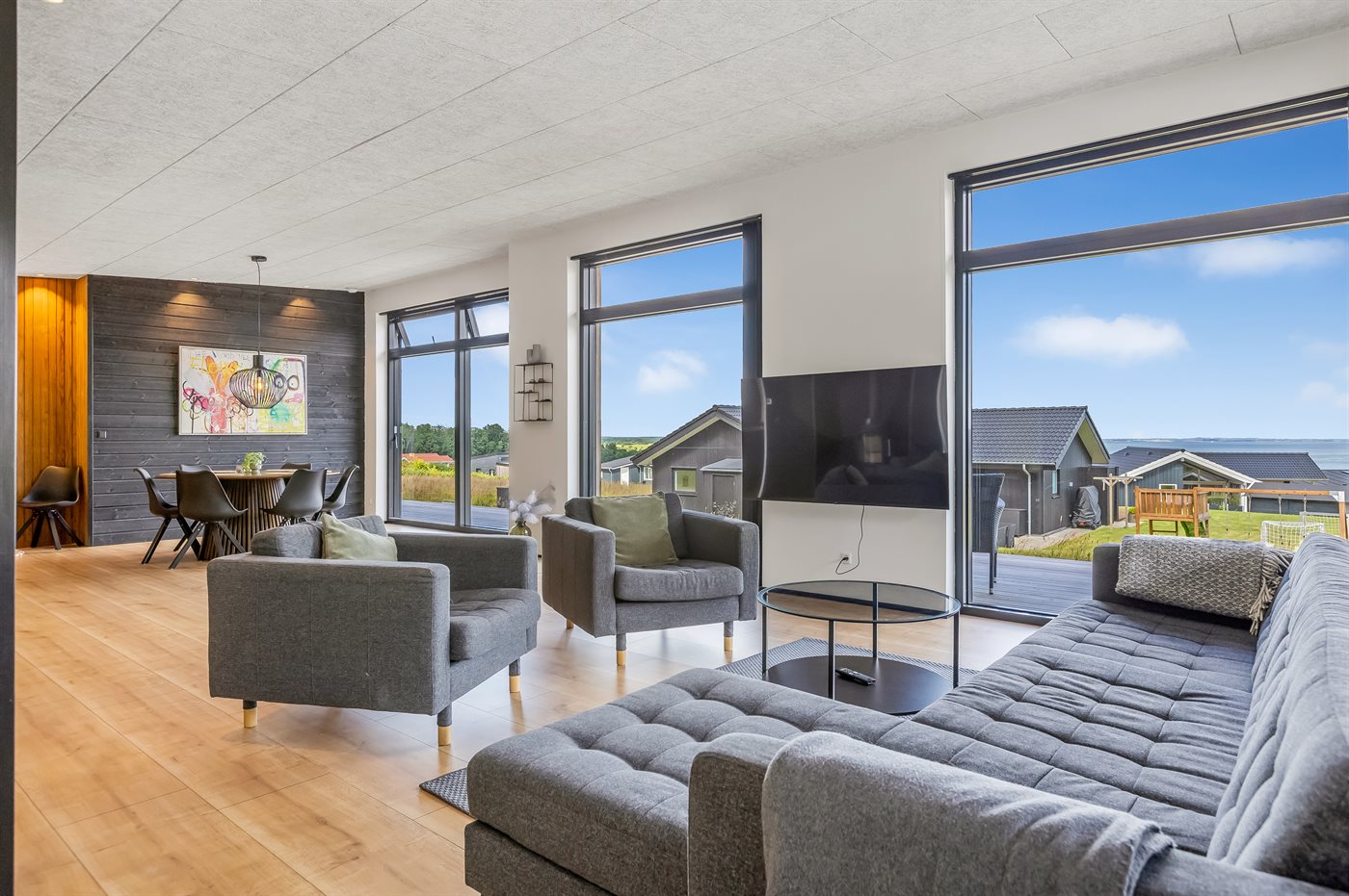 Modernes Ferienhaus mit Meerblick, Sauna & Nähe zum Strand - Bild 3