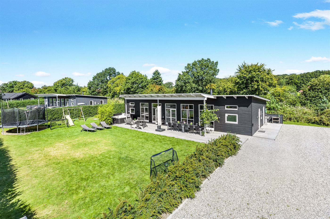 Ferienhaus mit Sauna, Whirlpool &amp; Spielparadies am Meer