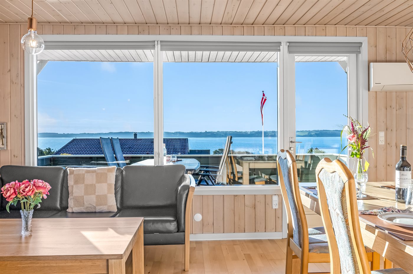 Ferienglück mit Meerblick, Sauna und Garten in Skarrev - Bild 4