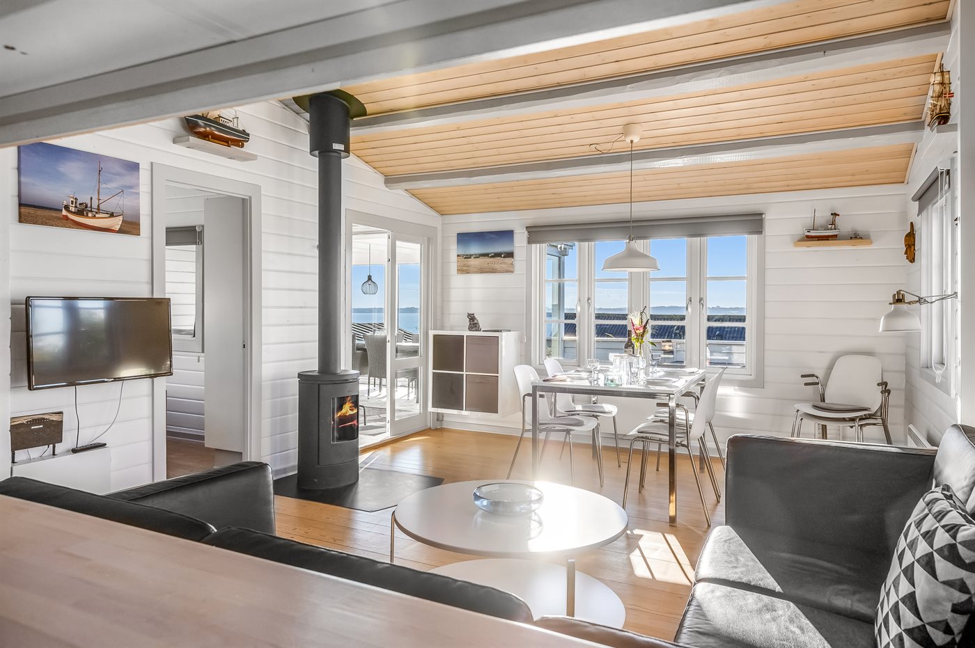 Meerblick, Sauna und Kamin – Wohlfühlauszeit in Skarrev - Bild 4