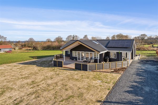 Kbingsmark (Sstjerneparken) sommerhus med havudsigt