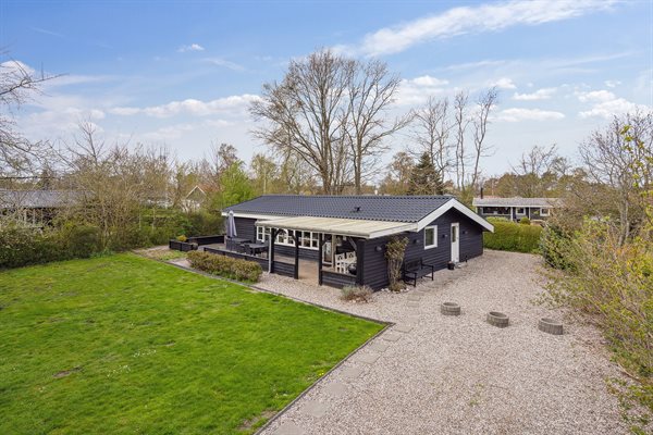 Sommerhus 66-0082