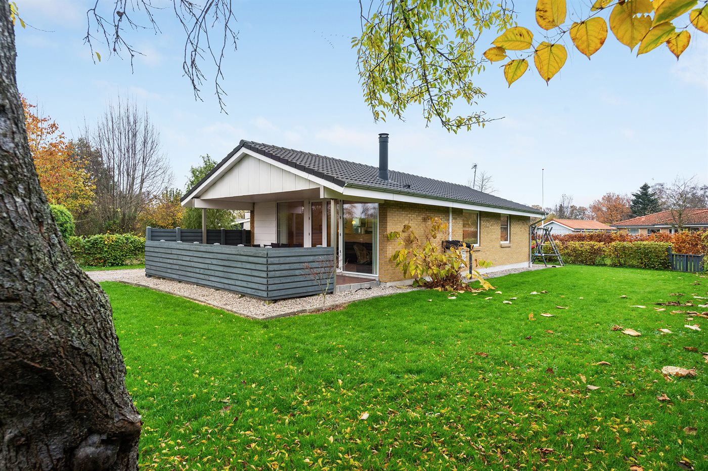 Entspanne im gemütlichen Ferienhaus mit Meerblick in Skovmose