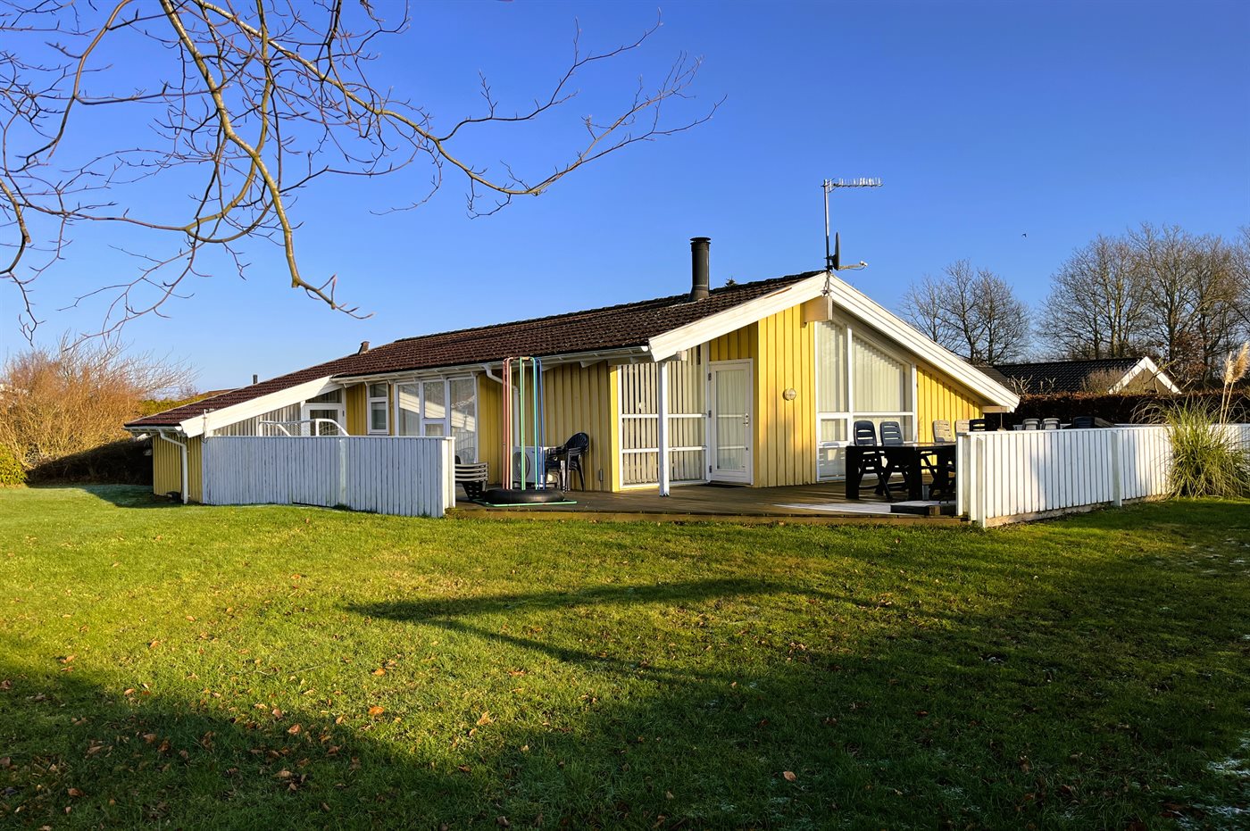 Großzügiges Familienhaus mit Sauna & Meerblick am Hasmark Strand