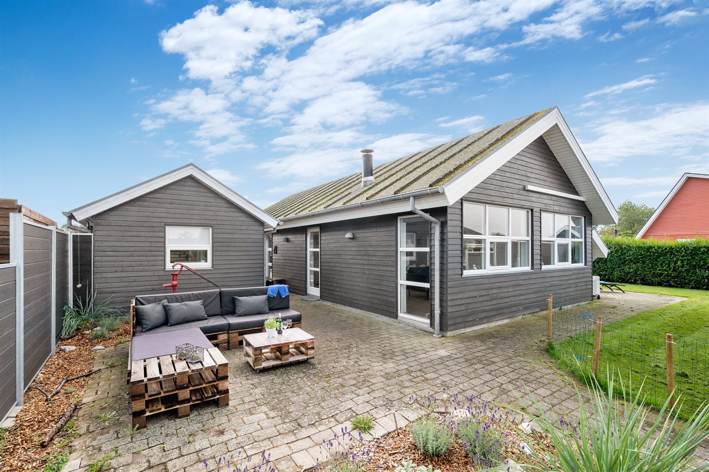 Strandnähe, Sauna & Meerblick: Dein Ferienhaus in Törresö - Bild 3