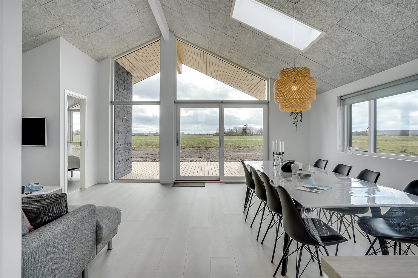 Modernes Wohlfühlhaus mit Sauna & Meerblick nahe Törresø Strand - Bild 4