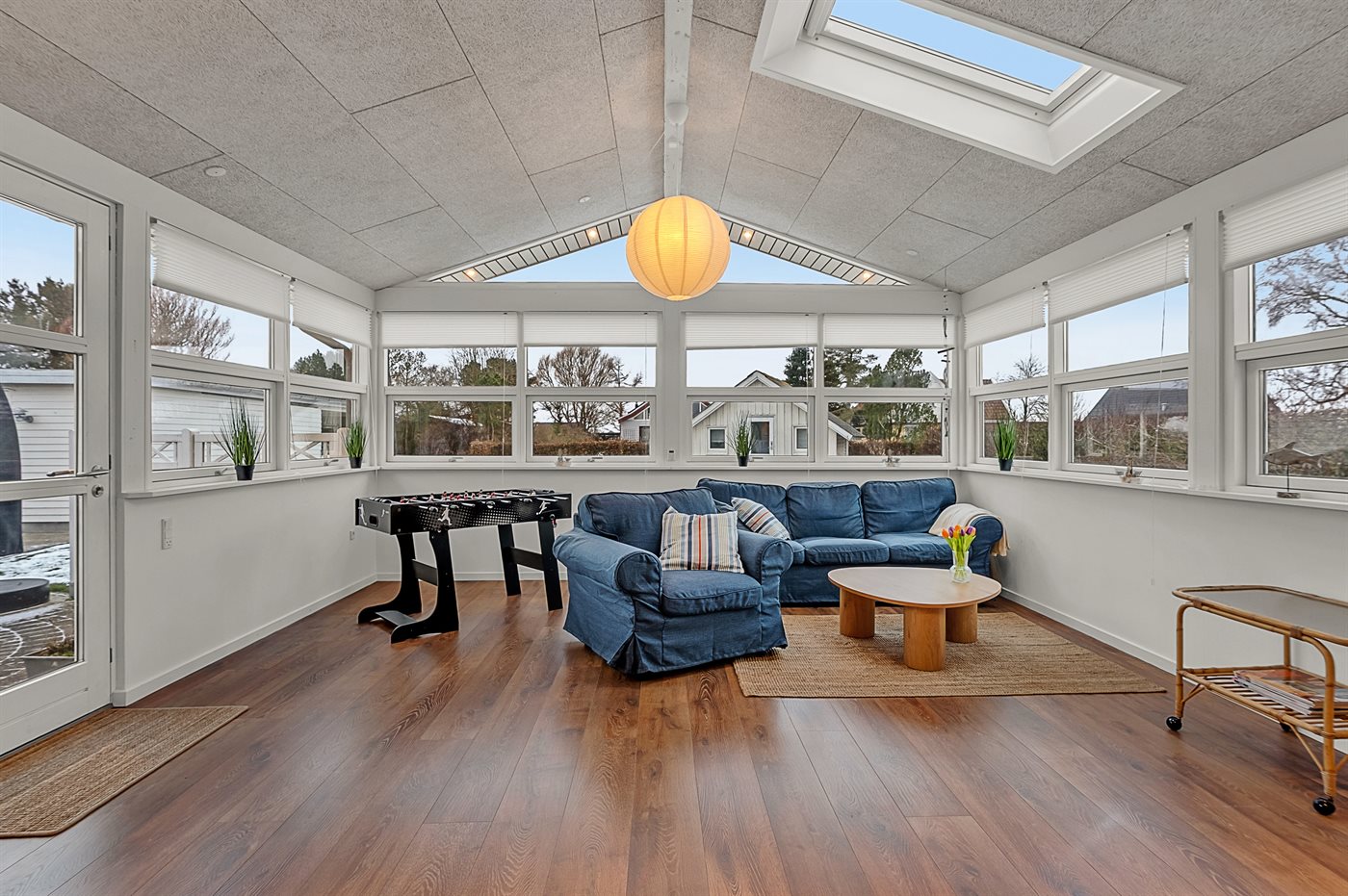 Modernes Ferienhaus mit Sauna, Hobbyraum & Strandnähe in Törresö - Bild 3