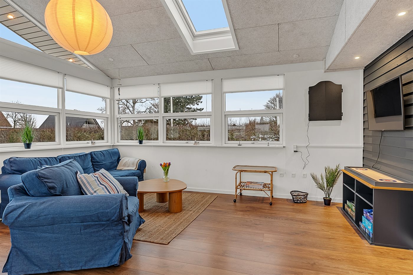 Modernes Ferienhaus mit Sauna, Hobbyraum & Strandnähe in Törresö - Bild 4