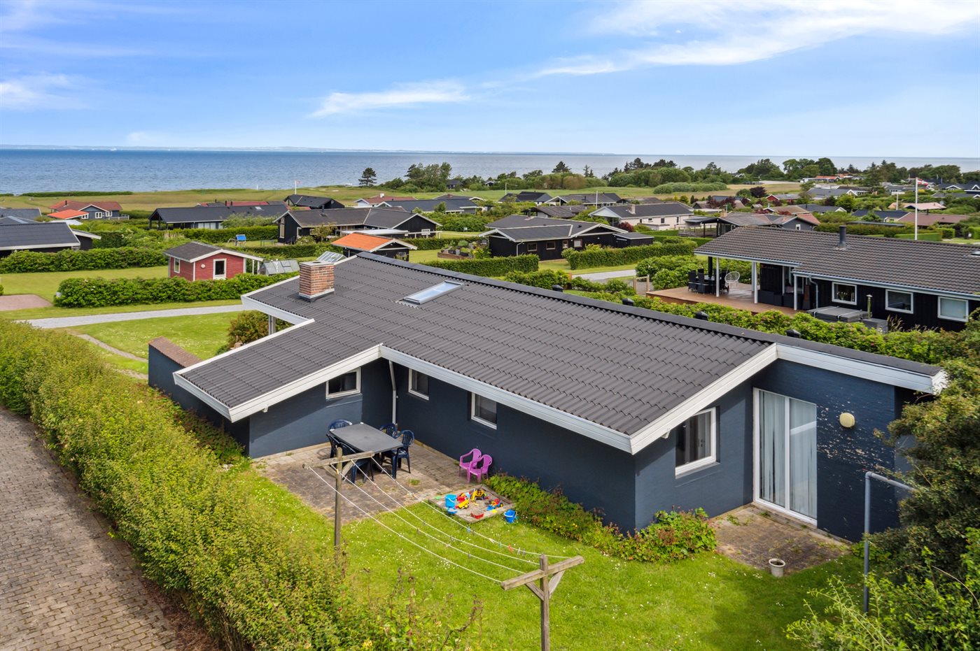 Urlaubstraum mit Pool und Meerblick in Skåstrup Strand!