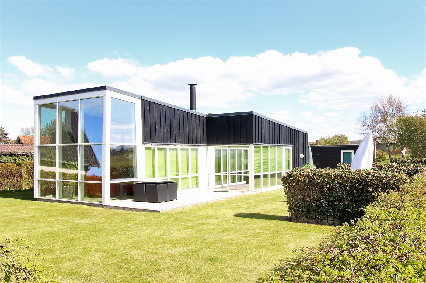 Traumhaftes Ferienhaus mit Meerblick am Bro Strand! - Bild 3