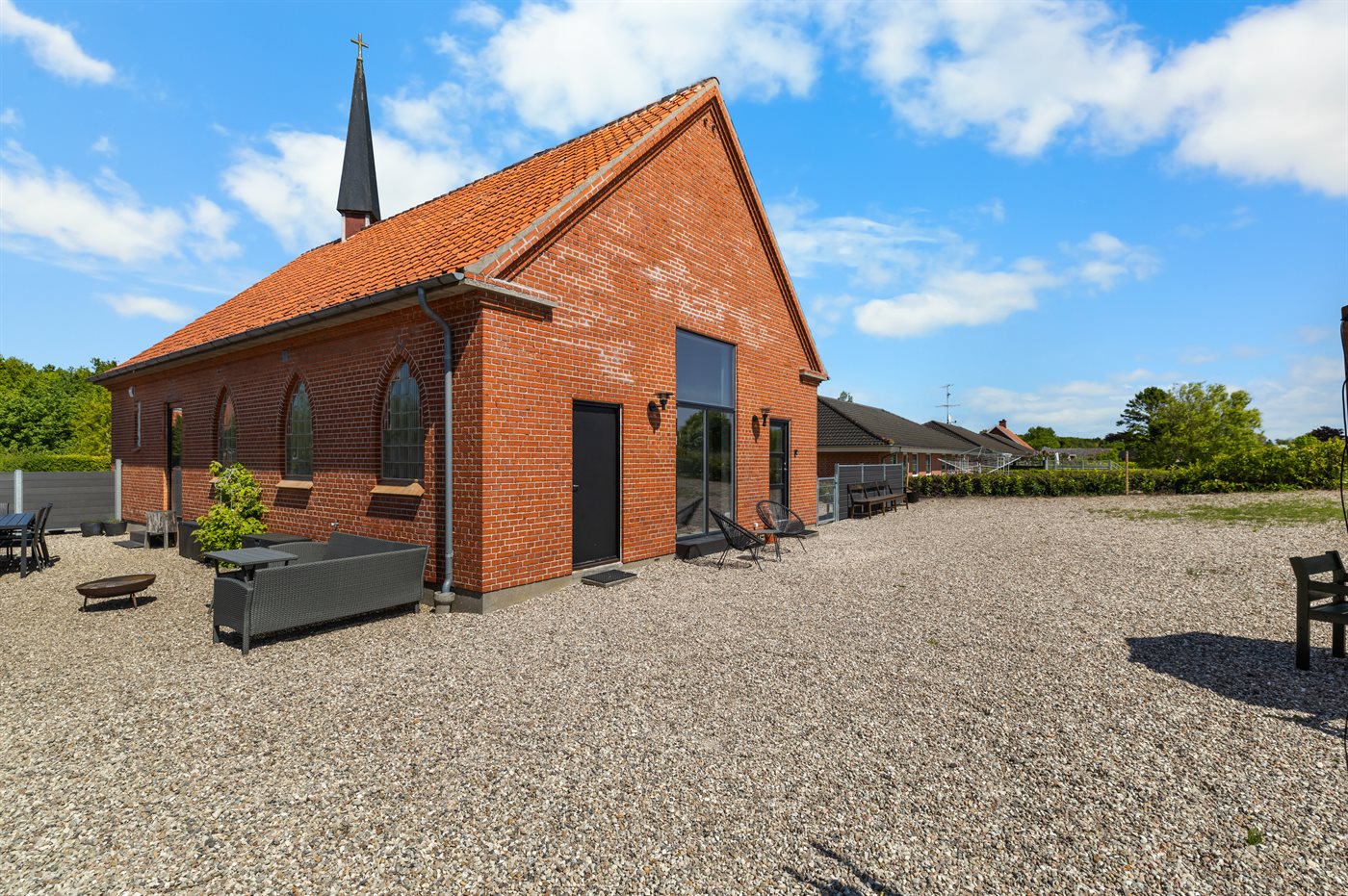 Urlaubstraum in Lohals: Ehemalige Kirche mit Charme! - Bild 3