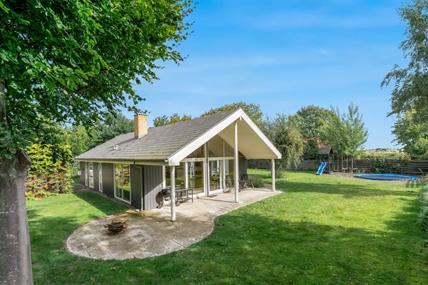 Sommerhus 82-0223