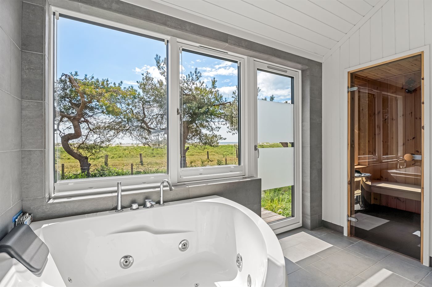 Urlaubstraum mit Meerblick: Dein neues Ferienhaus wartet! - Bild 4