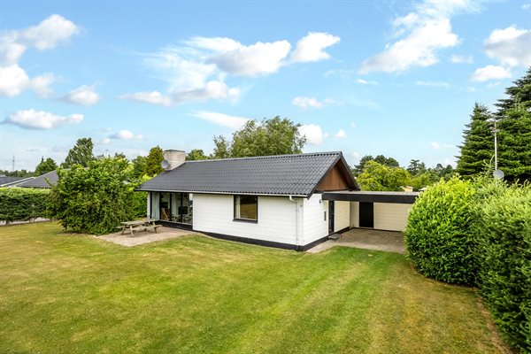 Sommerhus 82-0304