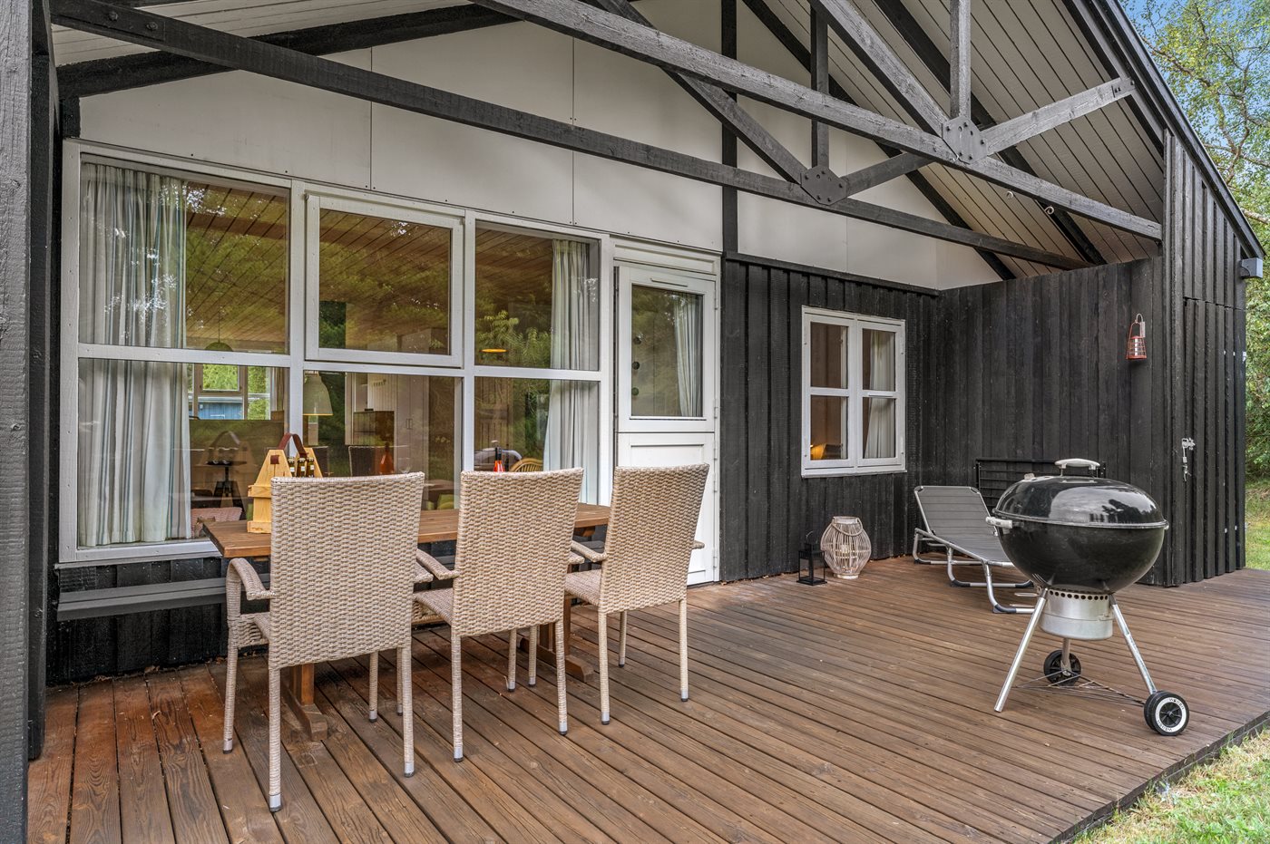 Strandnahes Ferienhaus mit Sauna, Kamin & Meerblick in Marielyst - Bild 2