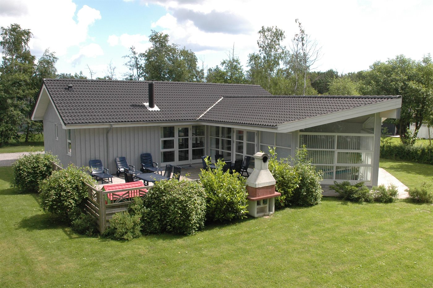 Dein Traum-Ferienhaus mit Pool in Marielyst!