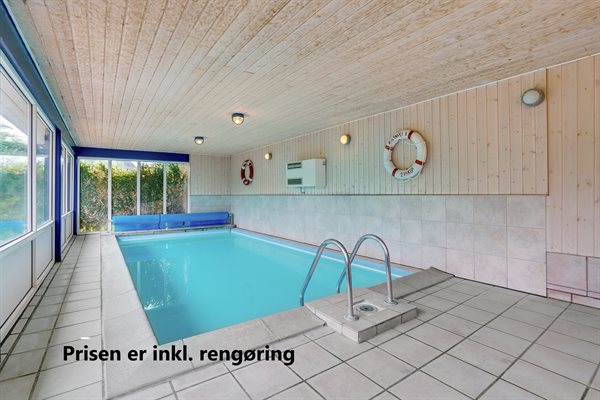 Sommerhus med pool i Marielyst (Ahornvej)