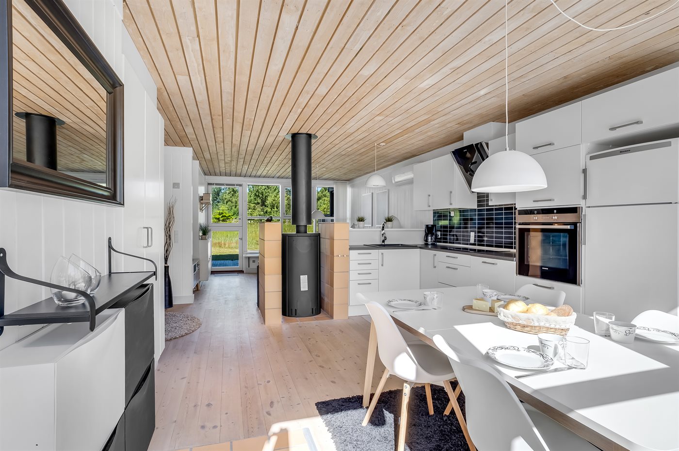 Gemütliches Ferienhaus mit Sauna & Kamin, nur 300 m zum Strand - Bild 2