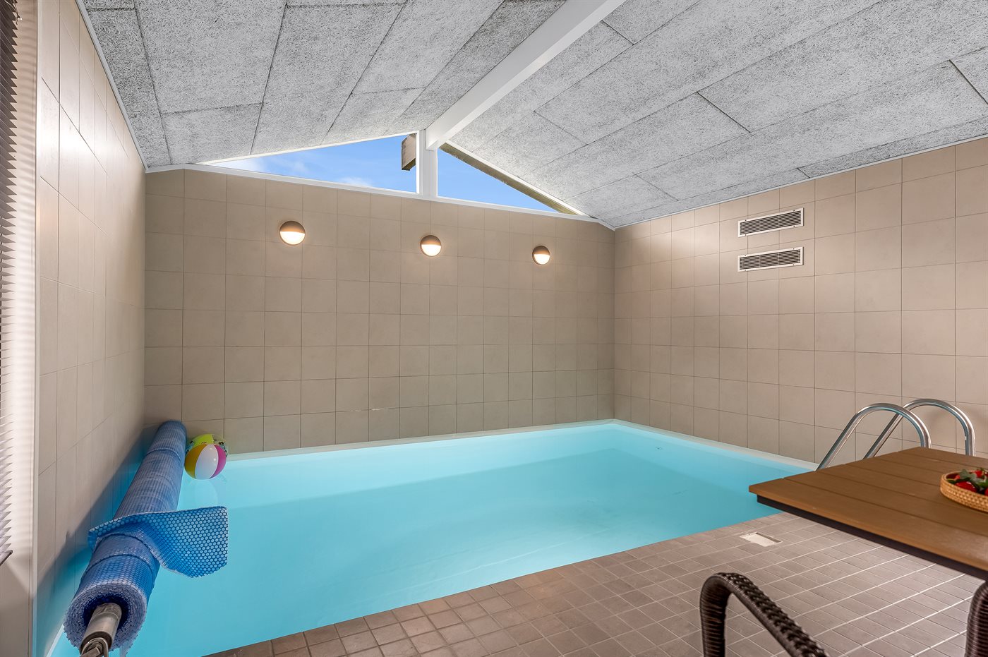 Wohlfühl-Oase mit Pool & Sauna – nur 600 m zum Strand - Bild 2