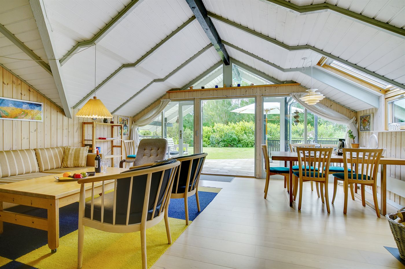 Marielyst: Gemütliches Ferienhaus mit Sauna & Meerblick - Bild 3