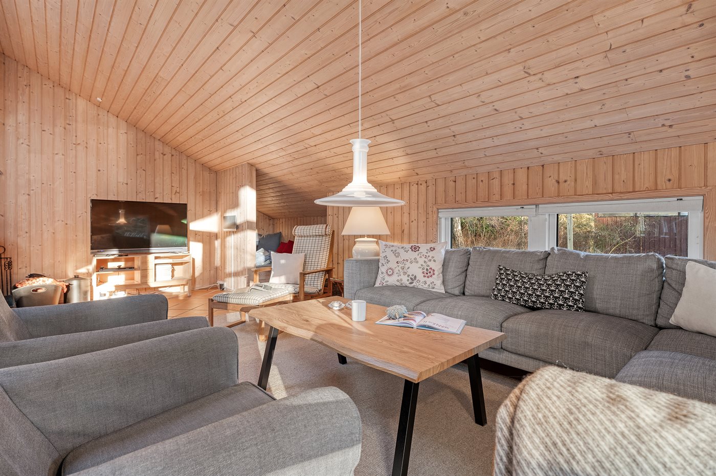 Strandhaus mit Sauna, Kamin & Meerblick in Marielyst - Bild 3