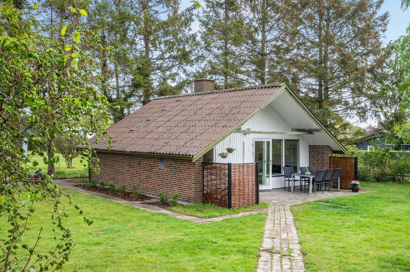 Meerblick, Sauna & Gemütlichkeit – nur 300 m zum Strand!