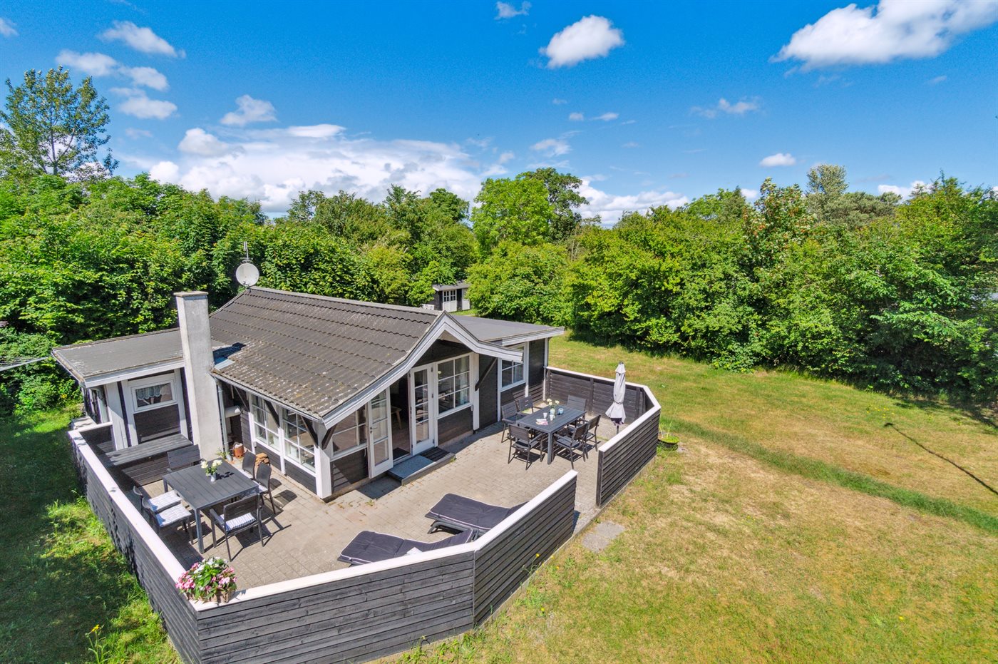 Urlaubstraum in Balka: Dein gemütliches Ferienhaus am Strand!
