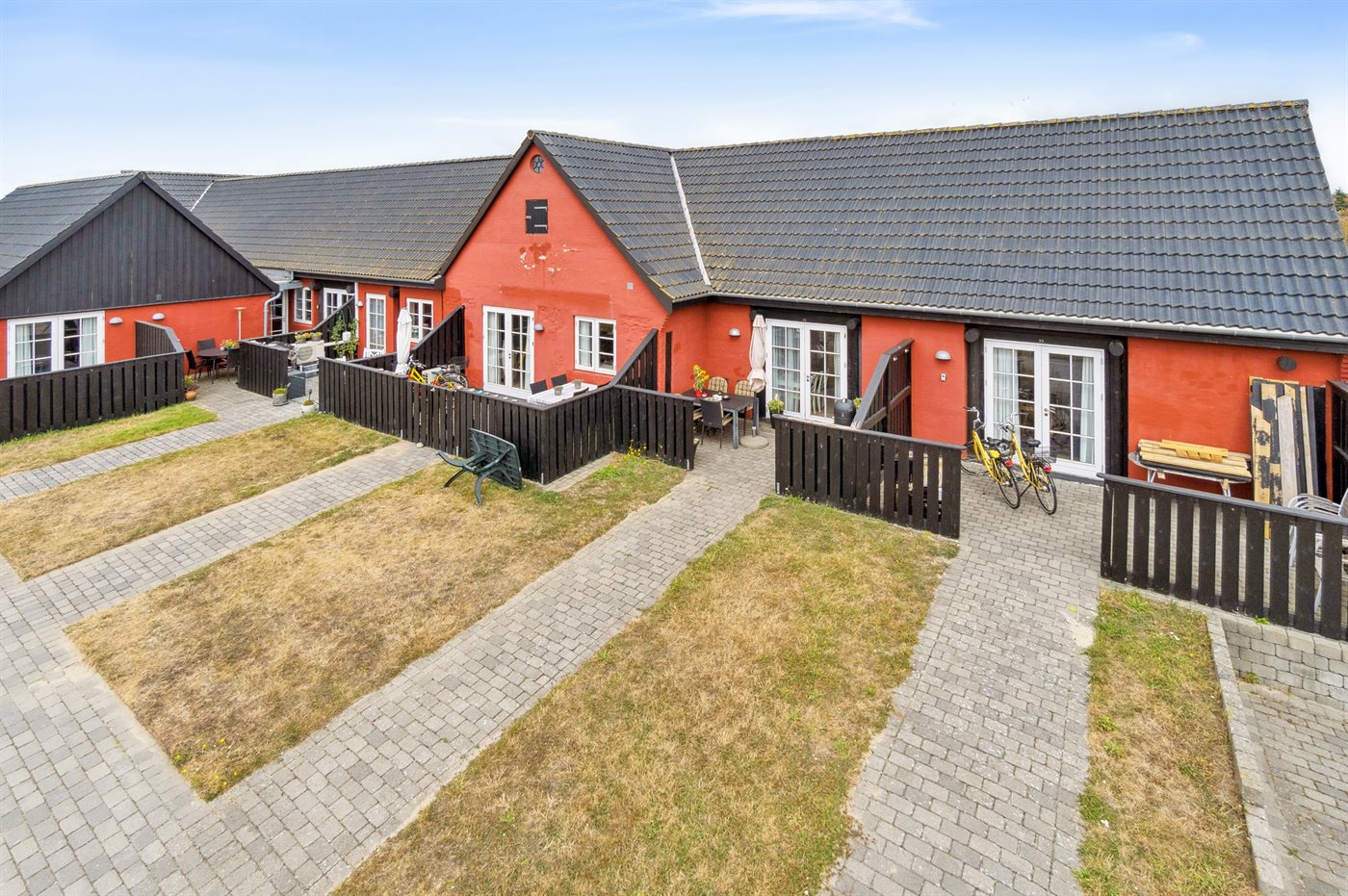 Ferienwohnung mit Pool und Sauna am Stadtrand von Aakirkeby