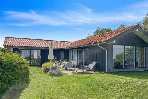 Sommerhus til 8 personer beliggende i Allinge