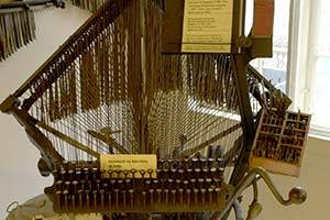 Uplev de flotta gamla maskinerna på Bogtrykmuseet i Esbjerg Del av Boktrycksmuseets samling