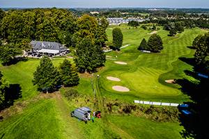 Kuperad terräng på Kokkedal Golfklub Flygfoto över Kokkedal Golfklub