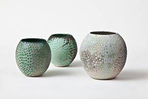 Studio Keramik utstiller unika kunst Runde vaser